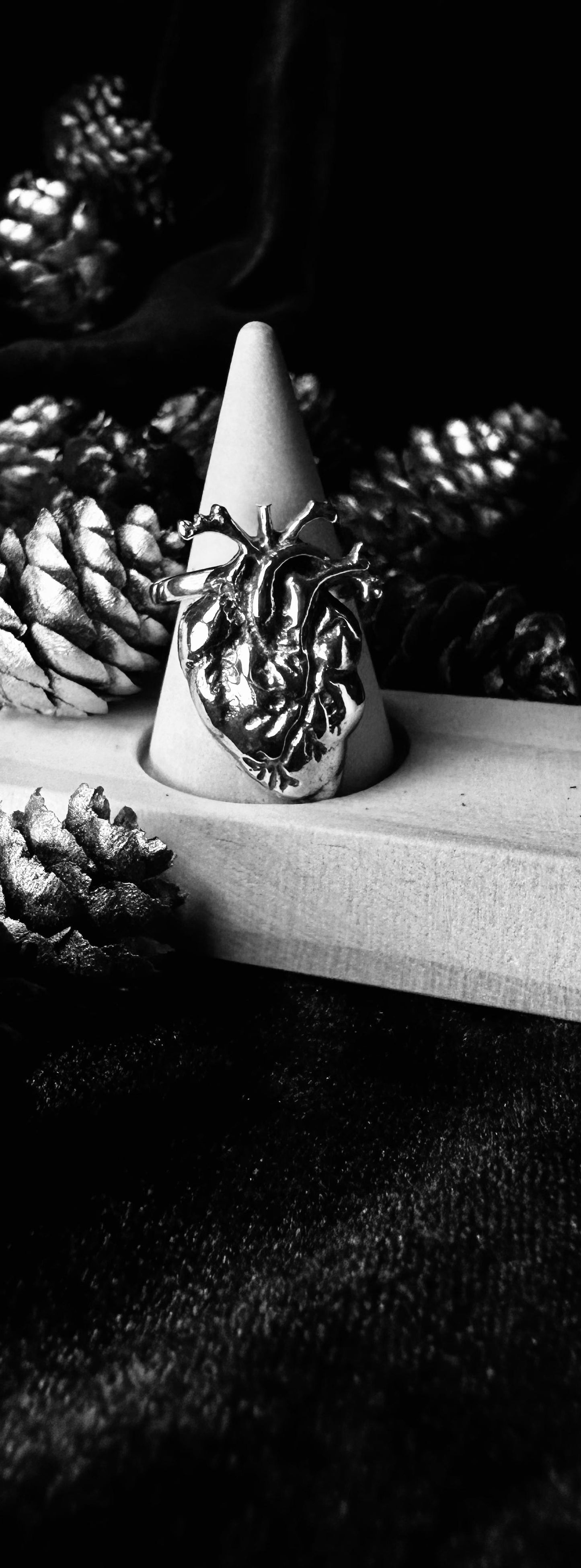 Silver Ring El Corazon